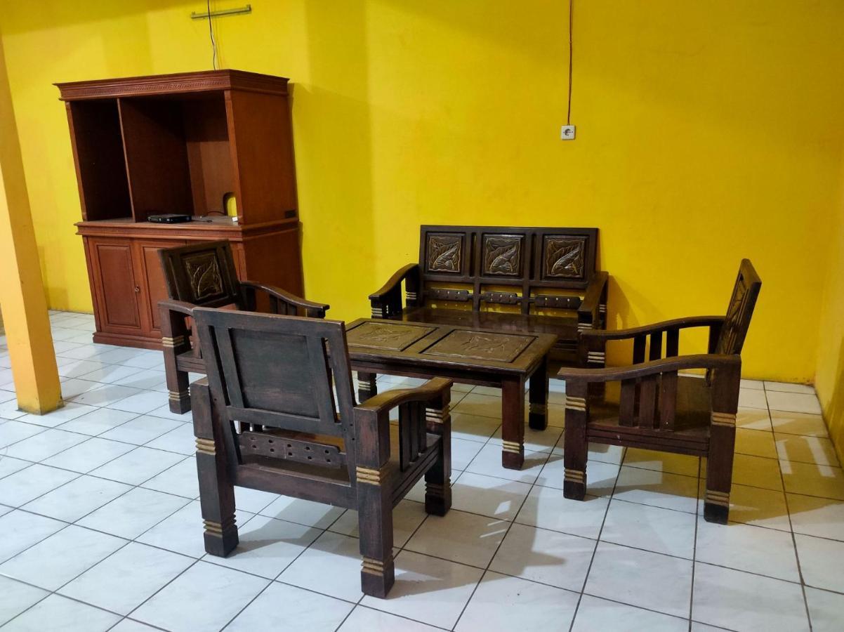 Hotel Dirgantara Parakan (Central Java) Exterior foto