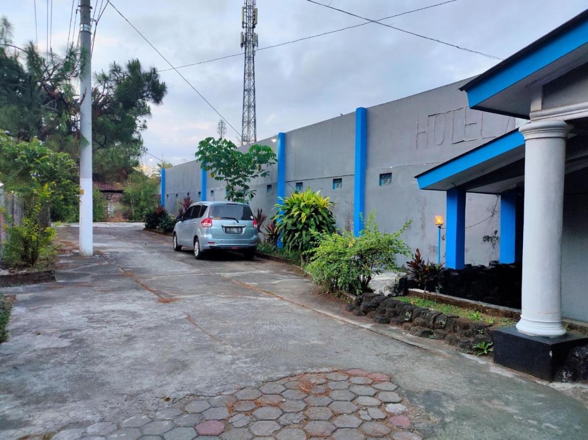 Hotel Dirgantara Parakan (Central Java) Exterior foto