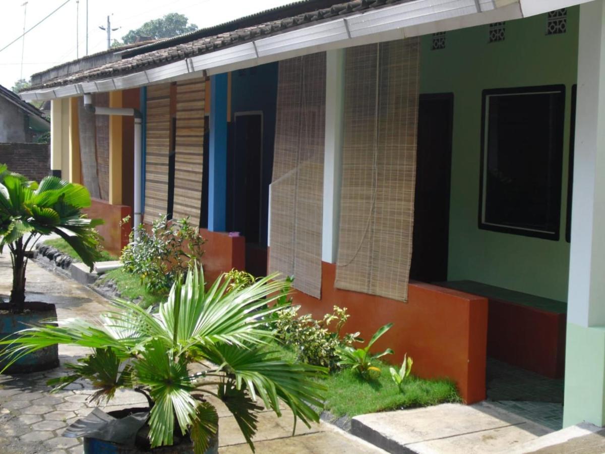 Hotel Dirgantara Parakan (Central Java) Exterior foto