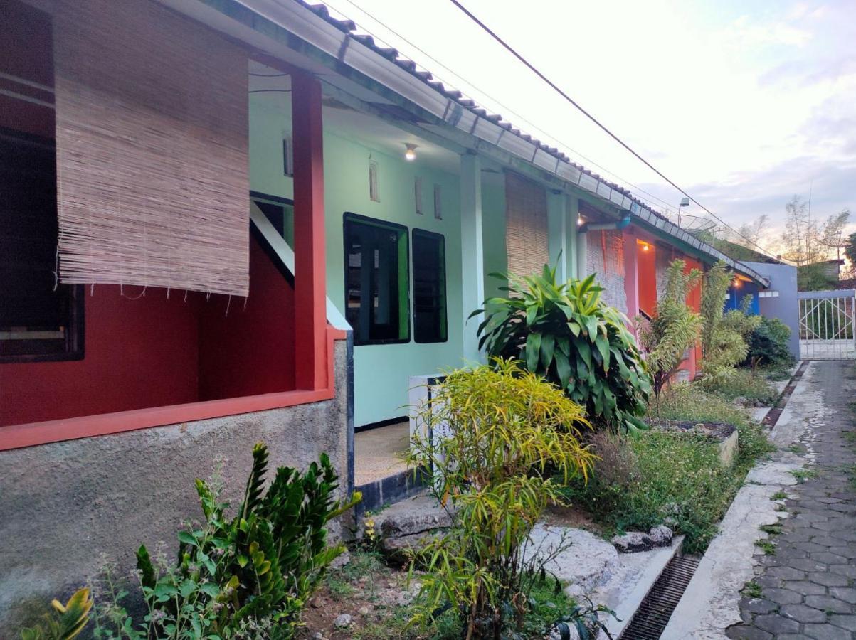 Hotel Dirgantara Parakan (Central Java) Exterior foto