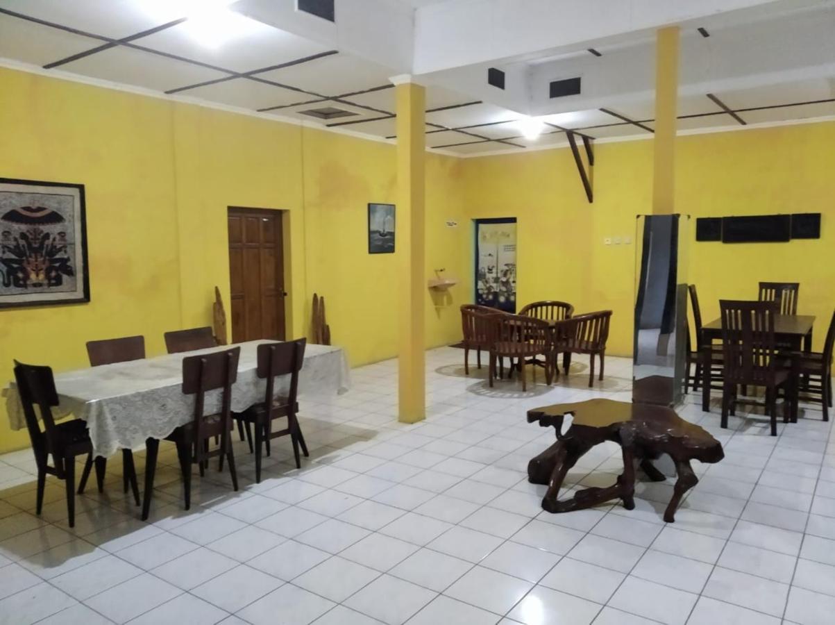 Hotel Dirgantara Parakan (Central Java) Exterior foto